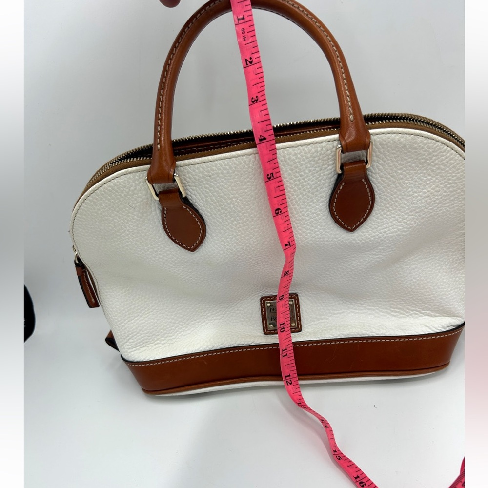 Dooney & Bourke White and Tan Bag - Picture 12 of 14